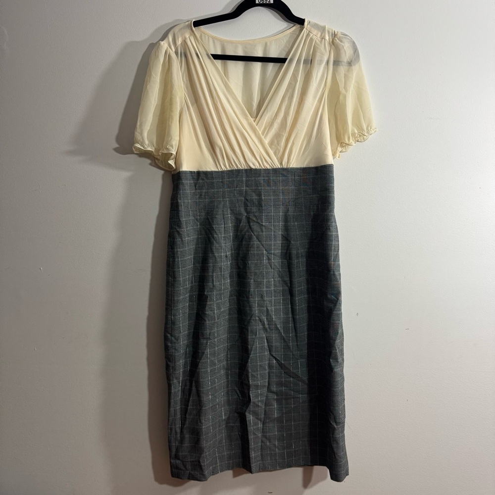 Giorgio Armani Classico Two-Tone Sheath Dress Glen Plaid Wool IT 44 US 8